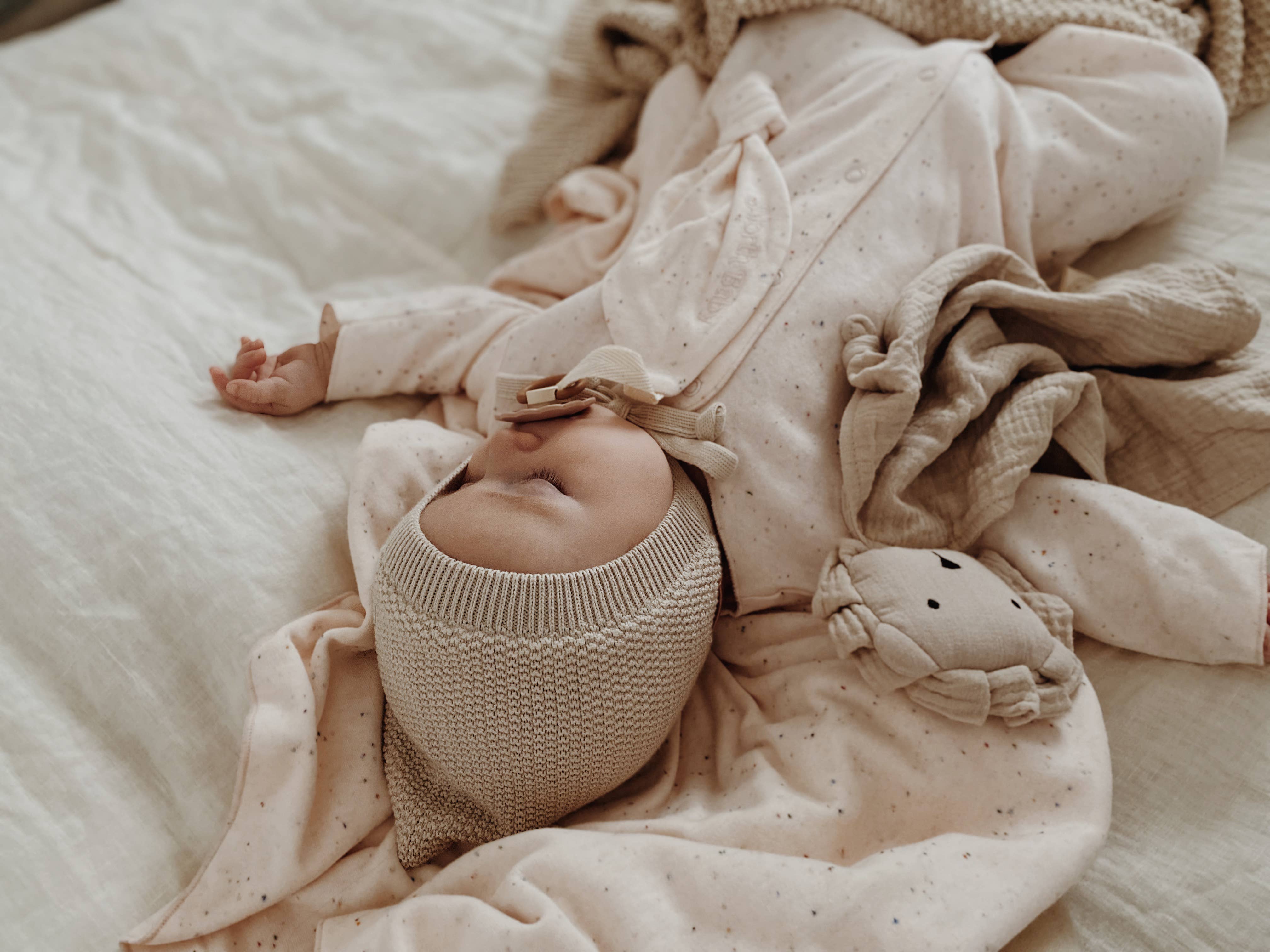 North Baby - Wholesale Jumpsuit - Baby - CAJA - BODY ORGÁNICO BEBÉ MARFIL ROSA1