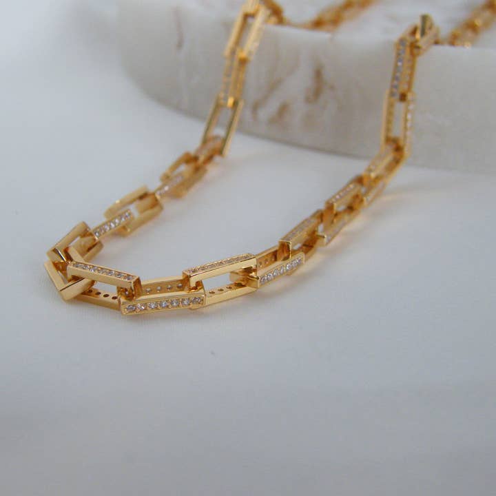 Collana Eterna Link per la vendita all'ingrosso da parte di Dara Jewellery