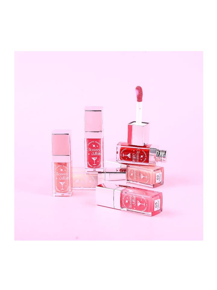 Romantic Beauty LG7070 Glossy Affair Shimmer Lip Lacquer -24 por atacado de PINEAPPLE Beauty