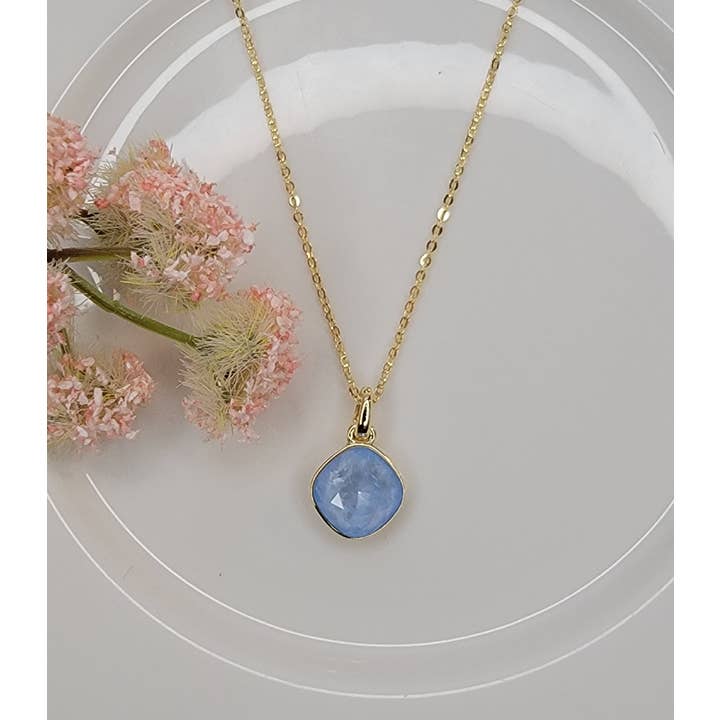 BETTYOH INC – wholesale Hänge-/berlockhalsband – SWAROVSKI KRISTALL CHARMHALSBAND.11