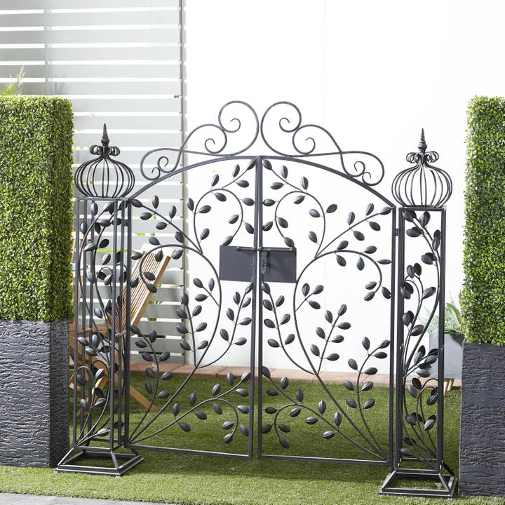 Import Corner - Wholesale Outdoor Ornament/Decor - A-29085: METAL GARDEN GATE 70"W, 65"H5