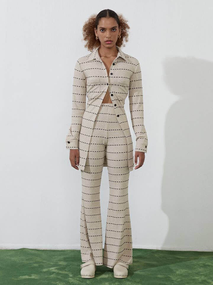 40121035 for wholesale by Lalion Design and International Trade LLC