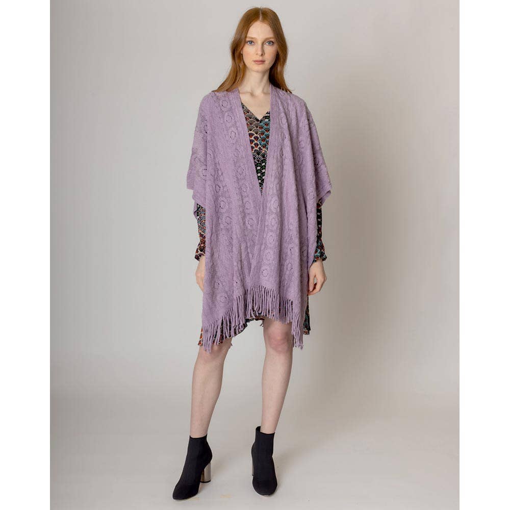 Sensibling Corp. - Vendita all'ingrosso Poncho - Donna - Poncho Ruana all'uncinetto solido7