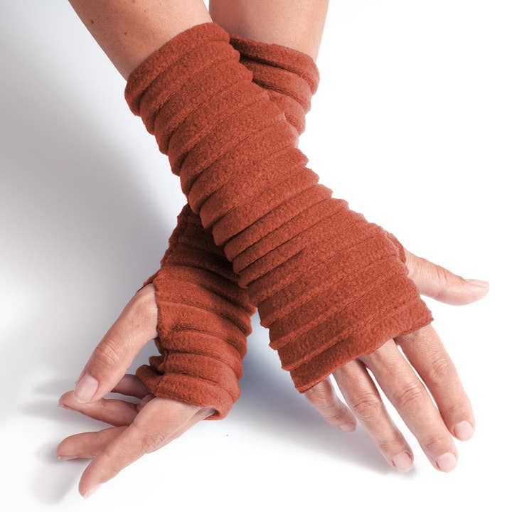 Anna Falcke - Wholesale Gloves - Women's - Wristees Fingerless Gloves - Rust