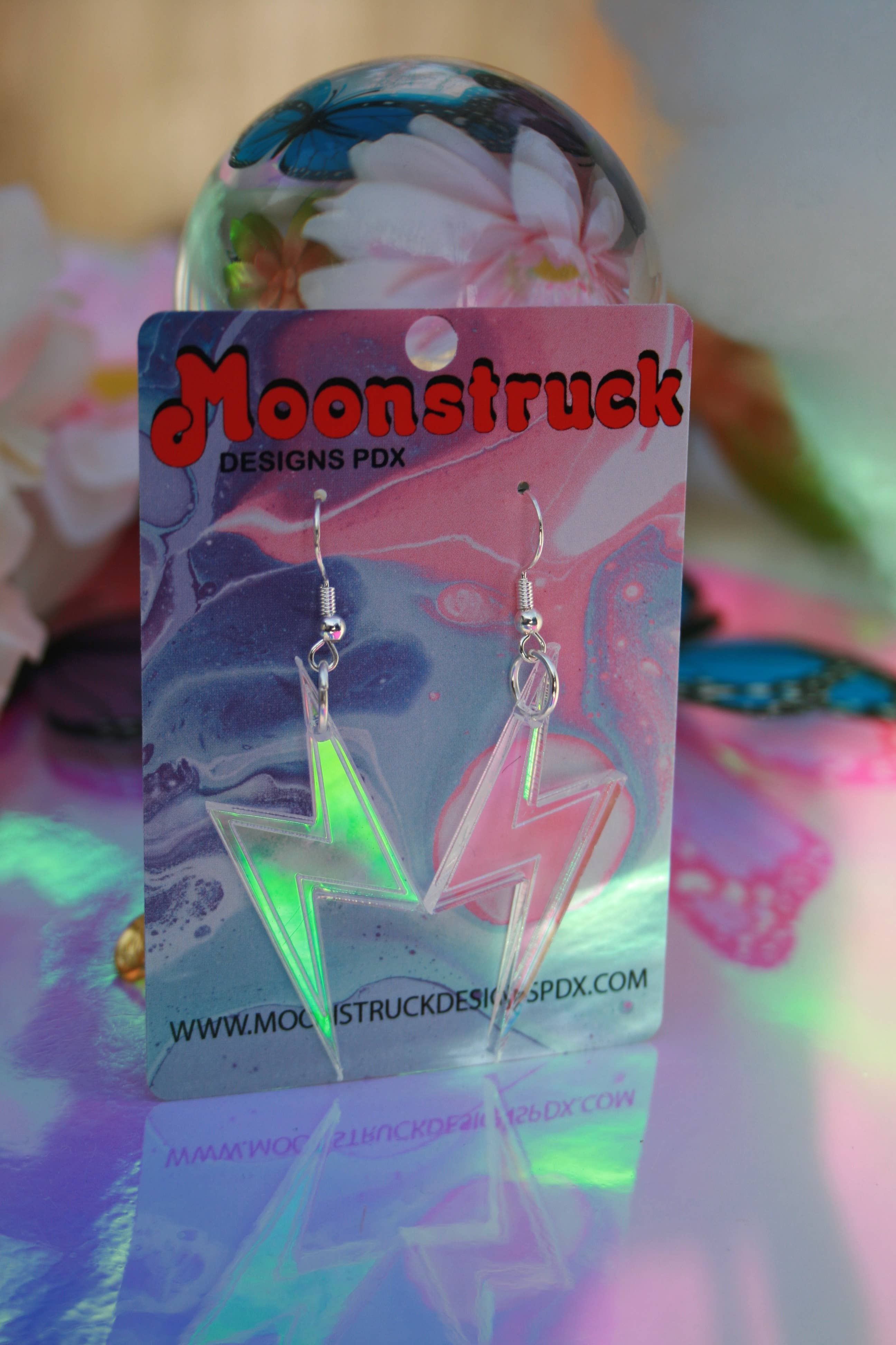 Moonstruck Designs PDX - Vente Boucles d'oreilles pendantes - Boucle d'oreille Lightning Bolt - Holo rose vif irisé6
