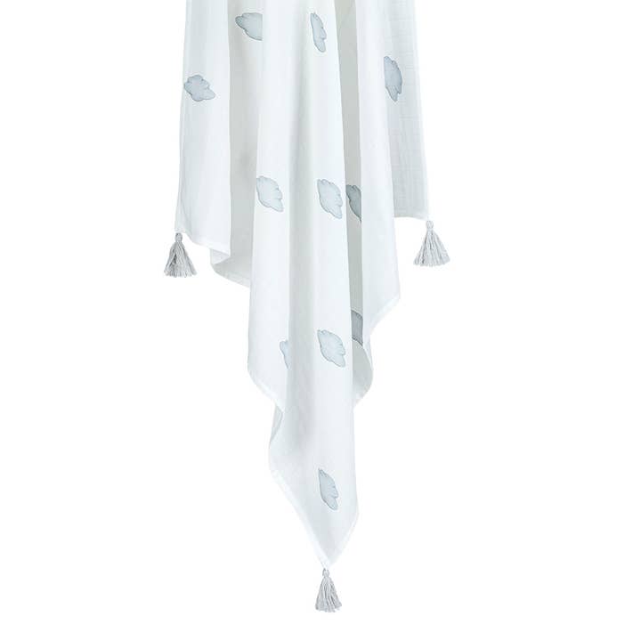 Muslin blanket-swaddle with tassels - Clouds for wholesale by Effiki