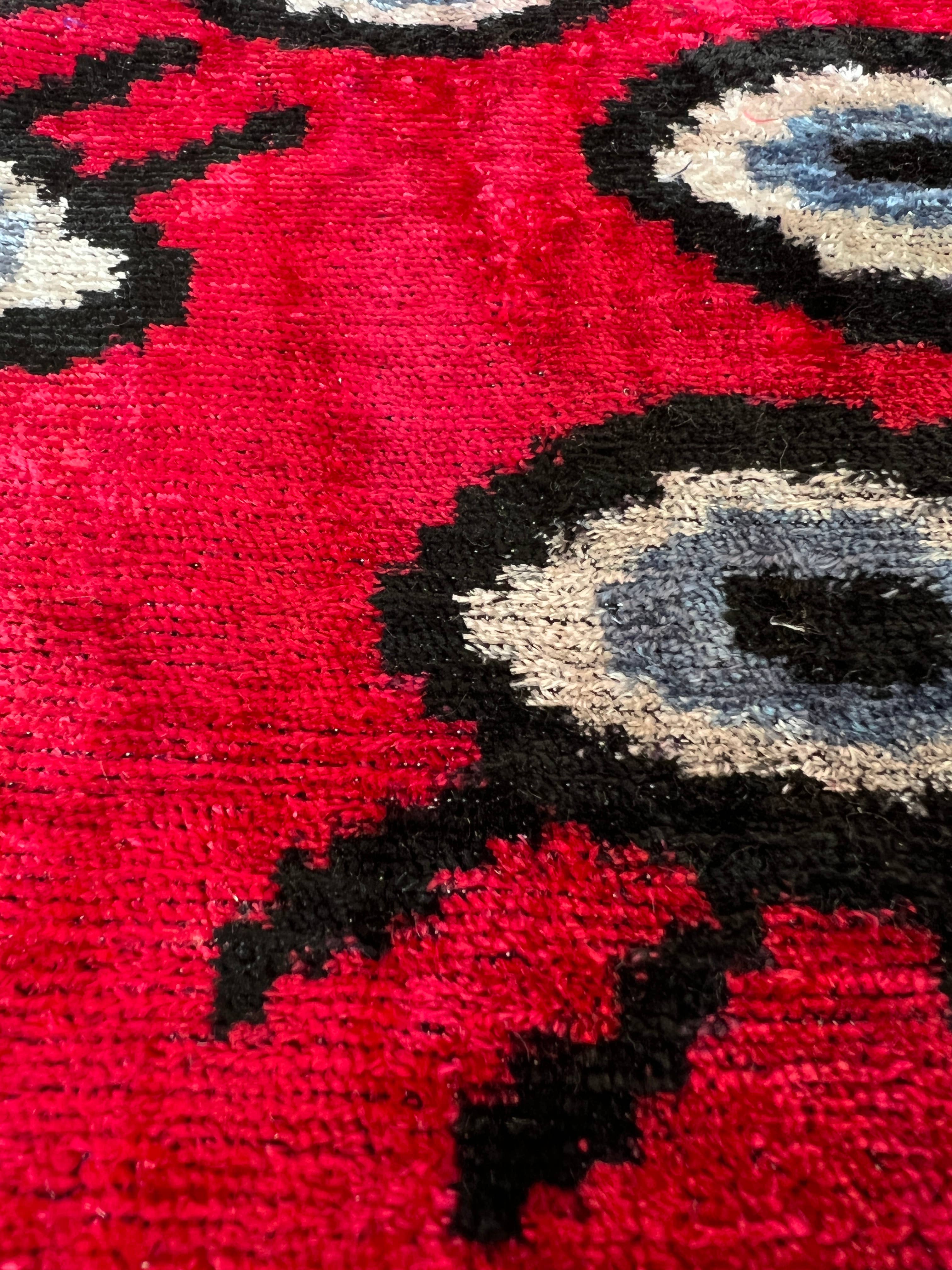 Ikat Atelier – Großhandel Stoff – ikat stoff, ikat red eyes stoff, ikat handgewebter stoff6