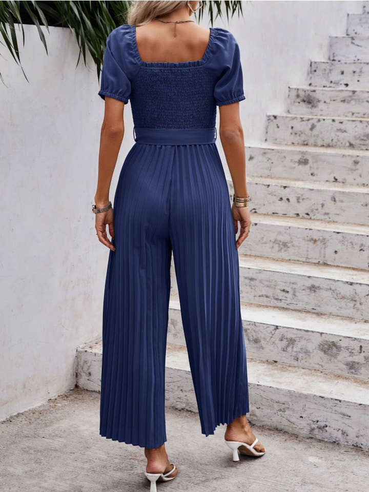 eLook – Großhandel Jumpsuit – Damen – SZ1-J6243 Gemusterter, plissierter Jumpsuit mit Gürtel15