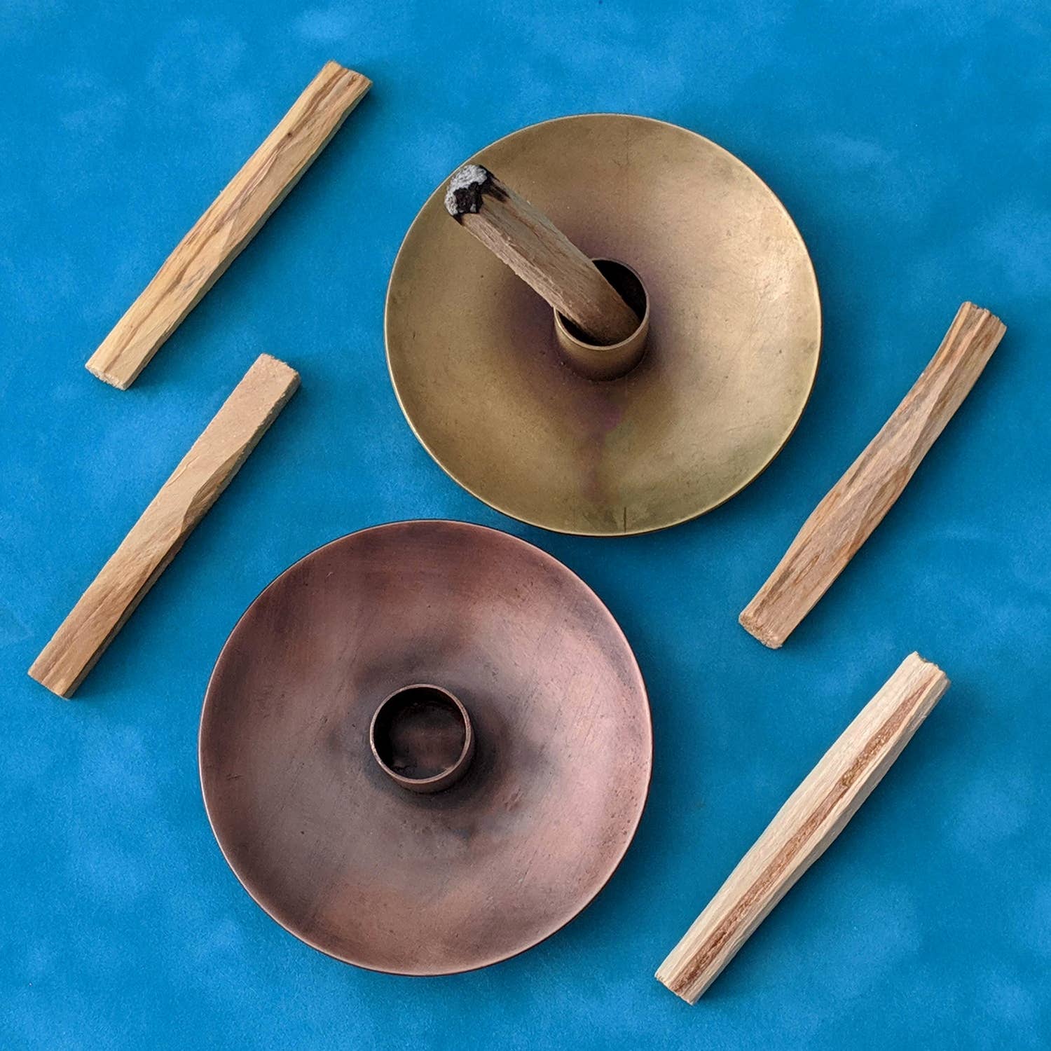 Blessed Ember - Vendita all'ingrosso Portaincensi - Set Regalo Porta Palo Santo con 5 Bastoncini di Palo Santo3