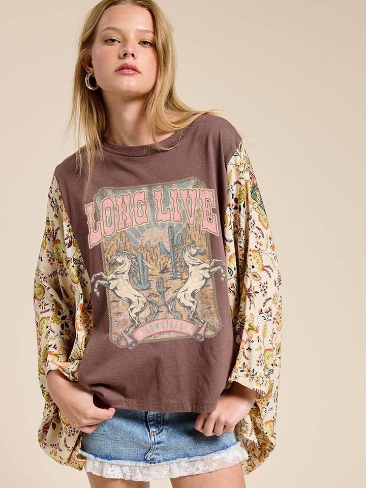 Long Live Cowgirls Vintage Kaftan Graphic Top for wholesale by Zutter