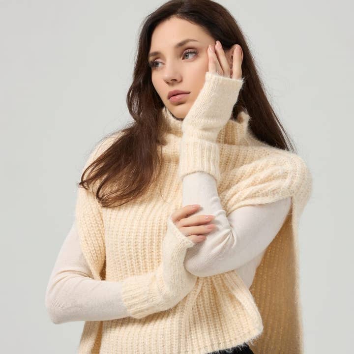 Fashion mitten with lurex thread for wholesale by Reference Mode