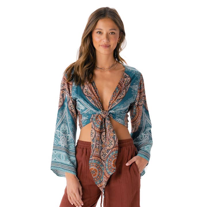 Lotus and Luna - Wholesale Blouse - Women's - Canggu Bell Sleeve Top0