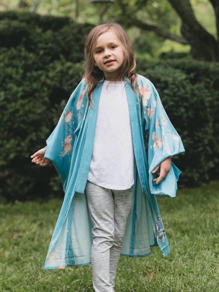 Folkwear – wholesale Costume – Child – 136 Children's Kimono & Vests1