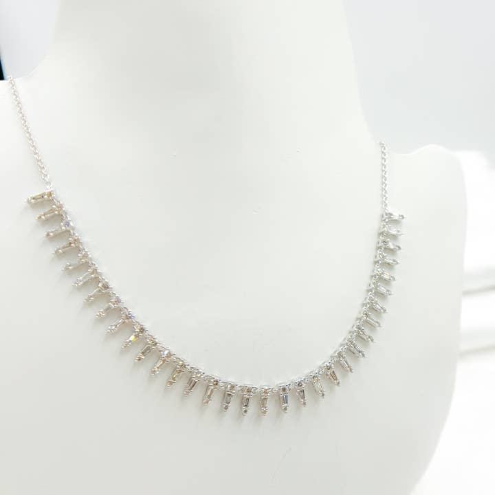 NFP70815. Collana con barre in diamanti e pietre preziose in oro massiccio 14K per la vendita all'ingrosso da parte di Tresor Jewelry Inc.