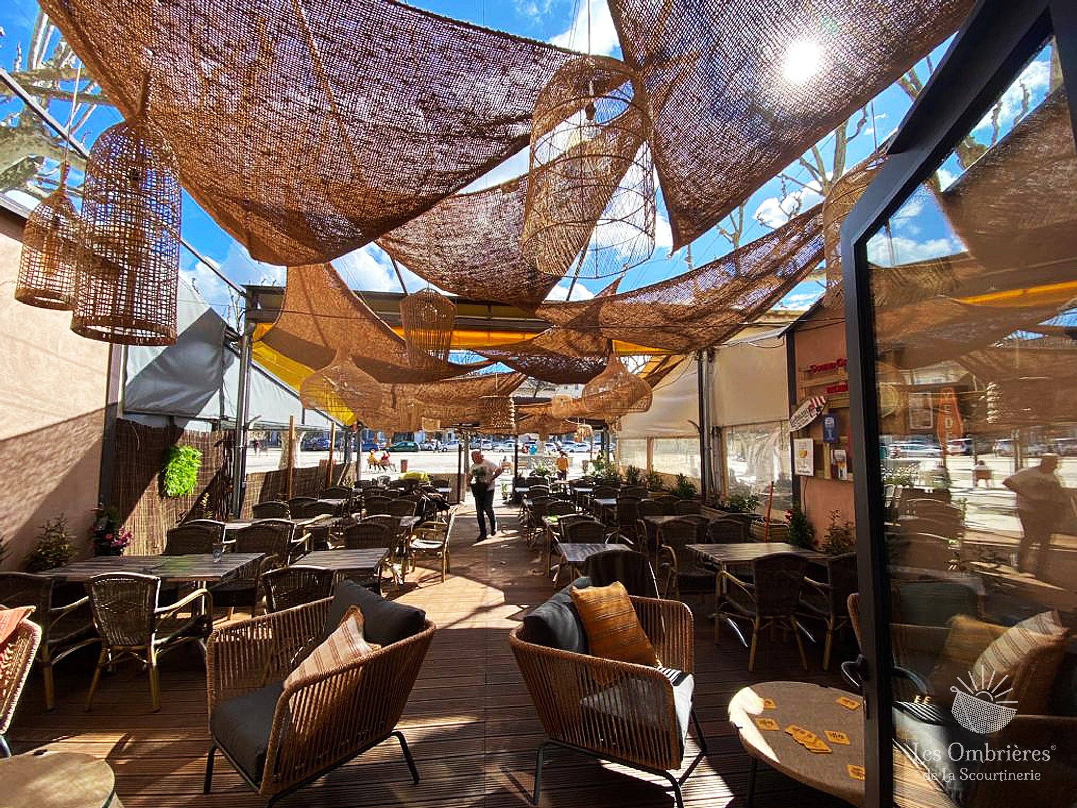 Coco Du Sol - Wholesale Outdoor ornament/decor - Triangle Coconut Shade Canopy - 11.5ft x 11.5ft x 11.5ft1