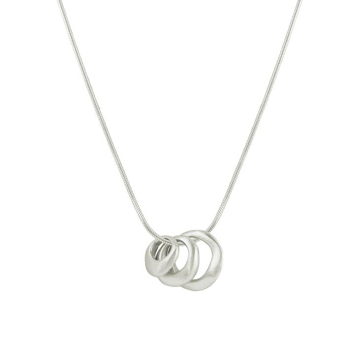 tre ringar halsband för wholesale av Philippa Roberts