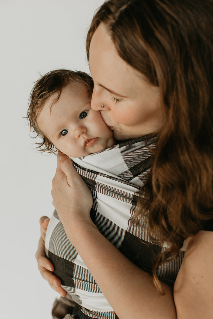 Beluga Baby - Wholesale Baby Wrap/Sling - Justine Beluga Wrap5