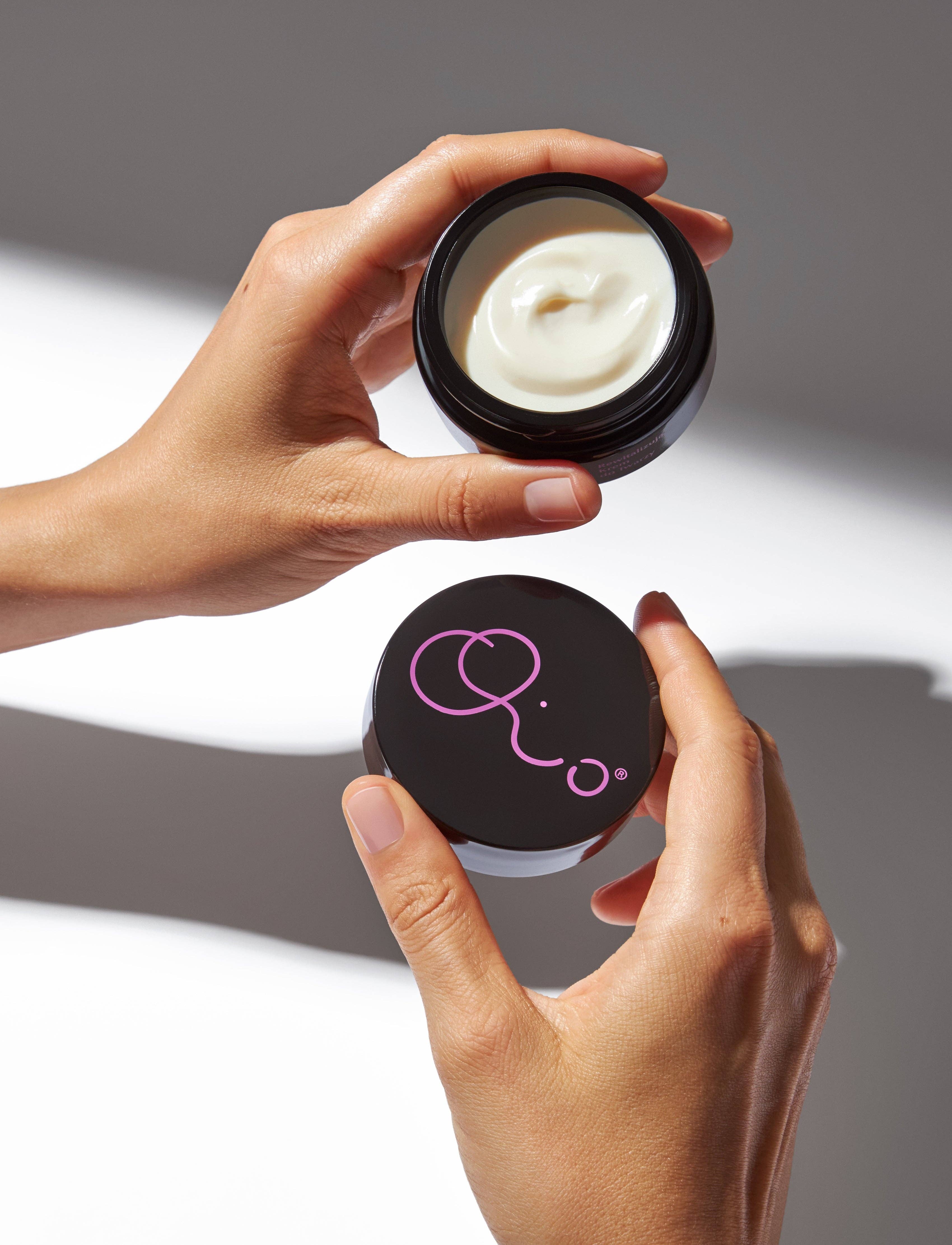 Oio Lab - Wholesale Anti-Aging Moisturizer - Superpause2