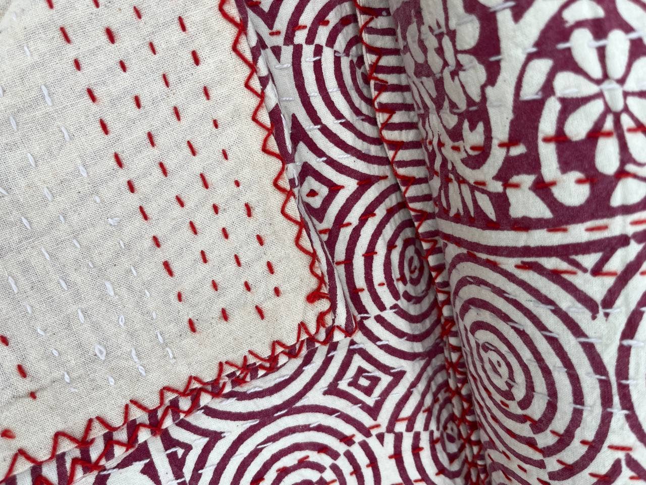 bhavnas boutique – wholesale Quilt – Printed Kantha Quilt Indian Cotton Queen Size Bedding Quilts4