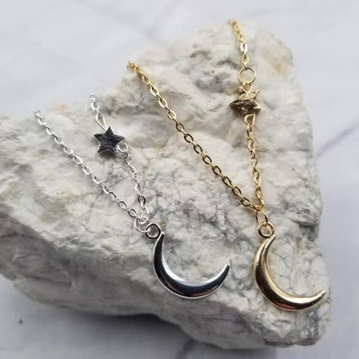 The Pretty Jewellery - Wholesale Pendant/Charm Necklace - Minimalist Moon and Stars Necklace - Gold or Silver1