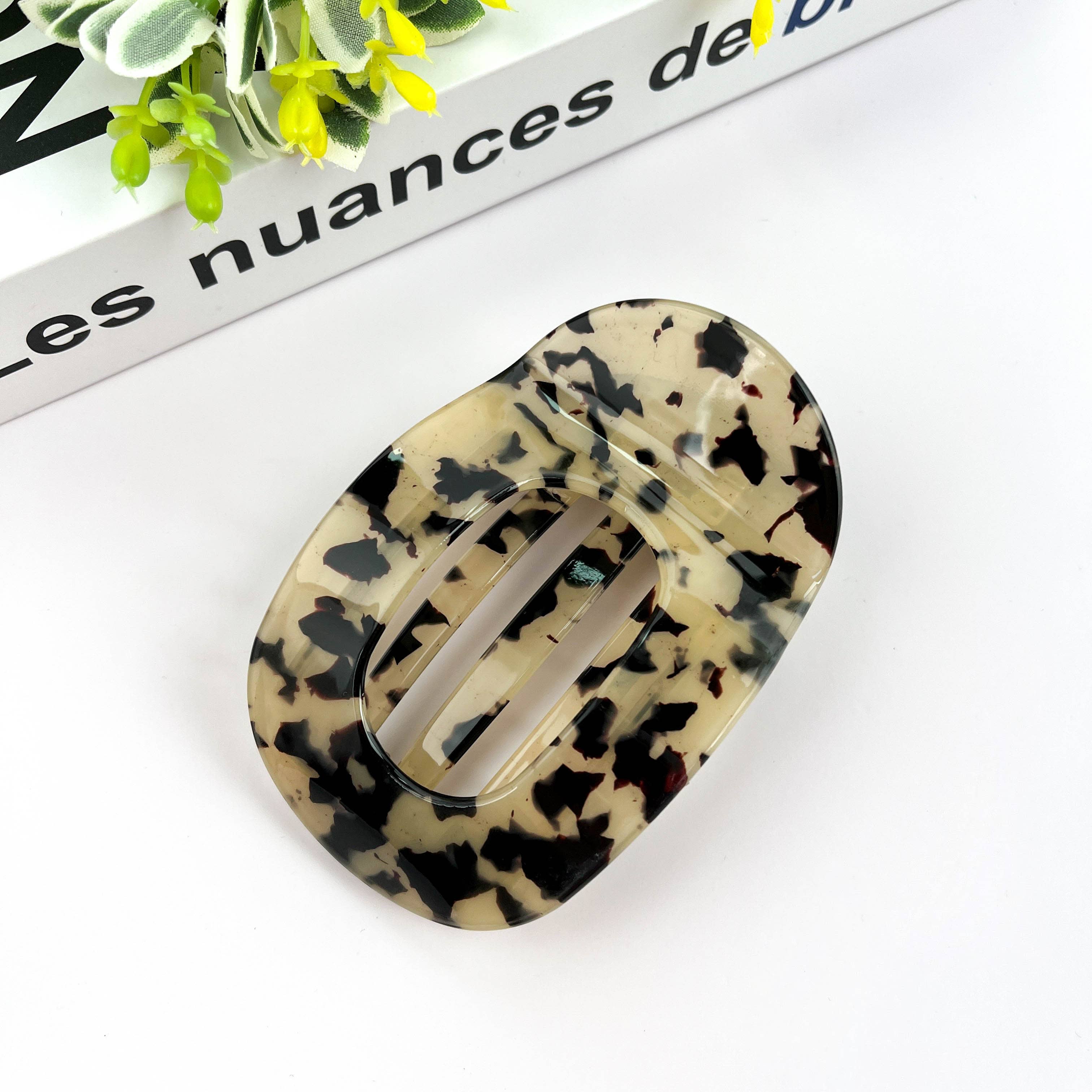 TheDivaSoap - Wholesale Hair Clip - Women's - Flat Round Hair Clip, Spring and Autumn Claw Clip5