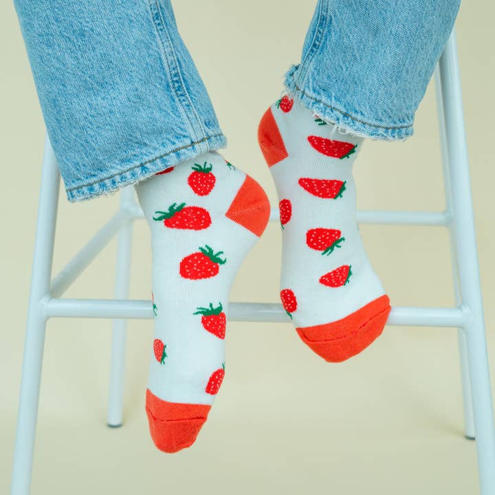 Lucky Feather - Wholesale Socks - Women's - Sockspirations - Sock Bundle - 4 of each, 48 total + display3