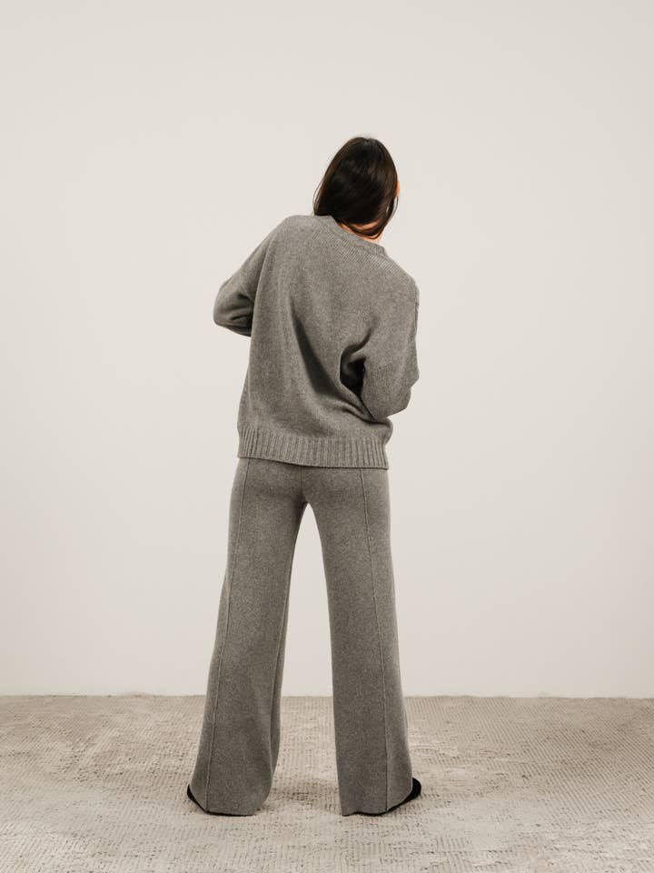 Lèmme - Wholesale Knit Sweater - Women's - Cashmere Mix Cable Knit Sweater22