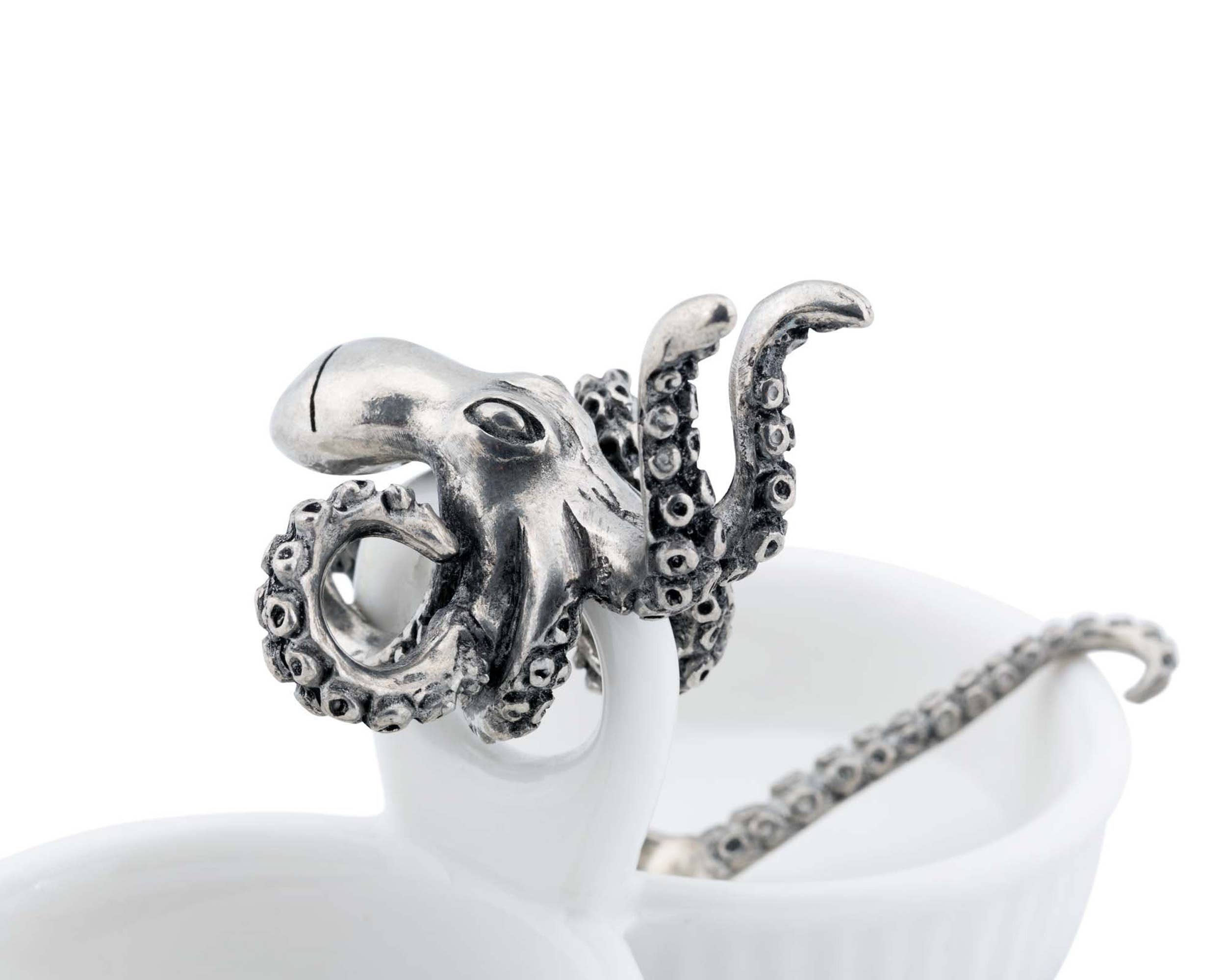 Vagabond House - Wholesale Salt & Pepper Shaker Set - Octopus Dbl Salt Cellar1