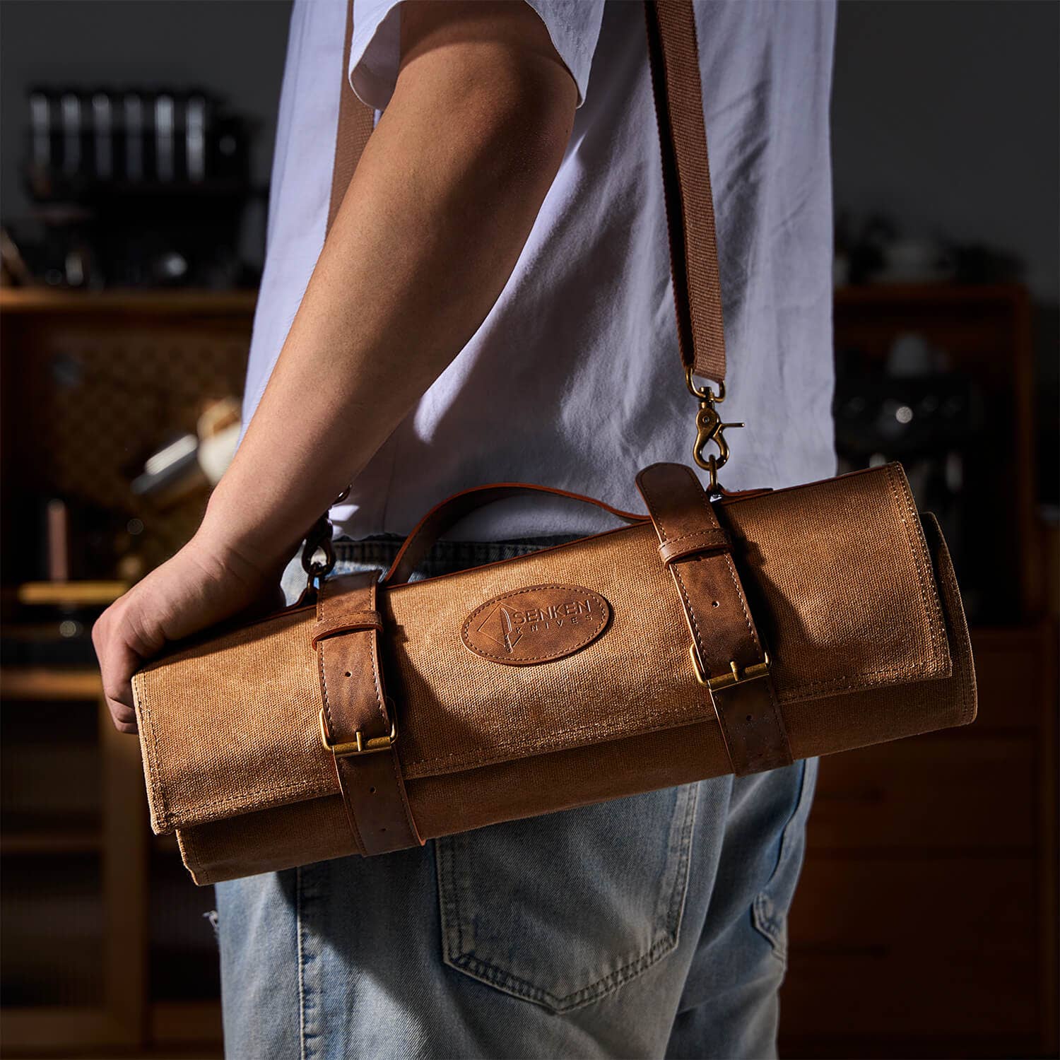 Senken Knives – wholesale Knife storage – Leather Oil-Waxed Chef Knife Roll Bag with Shoulder Strap1