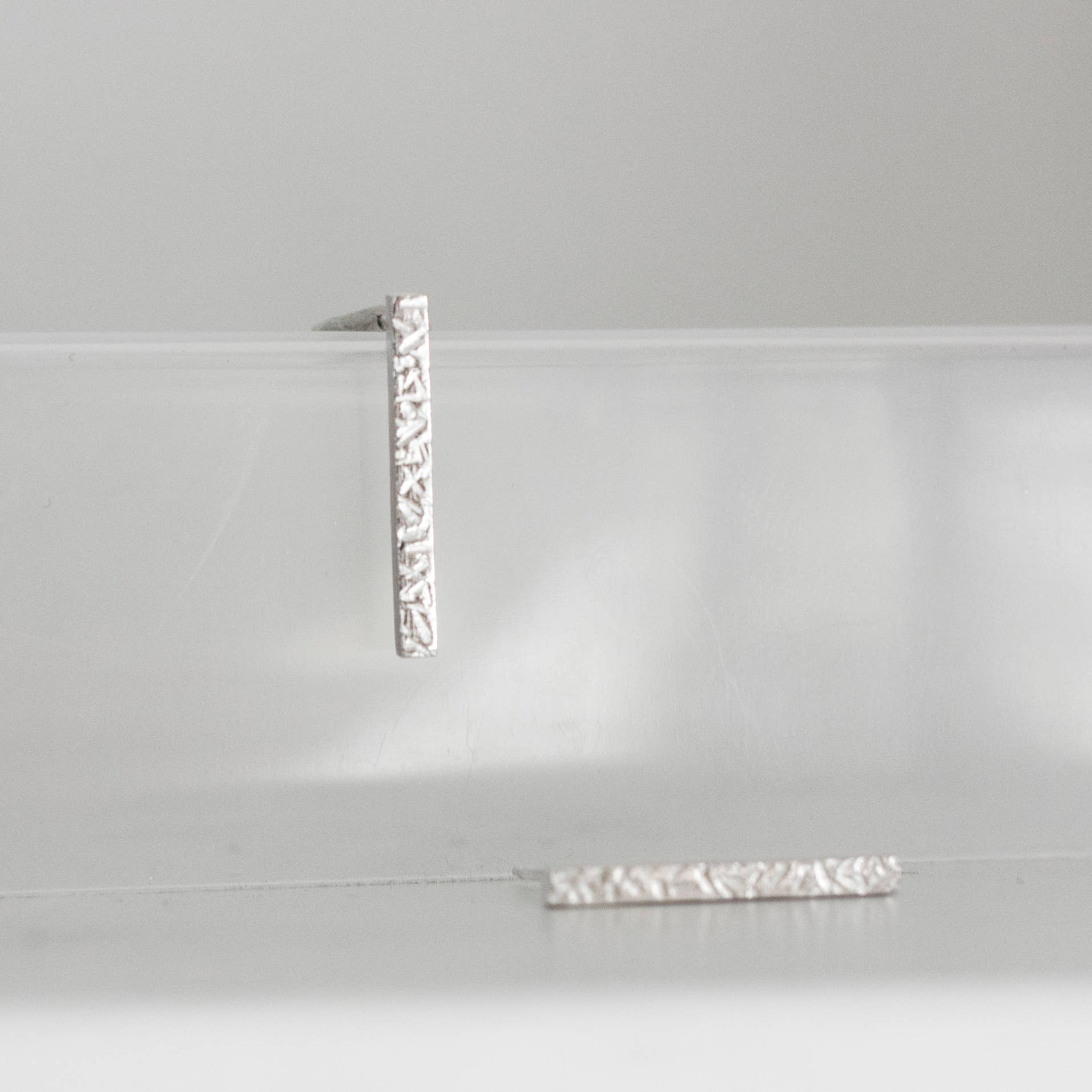 Fawn And Rose - Wholesale Stud/Post Earrings - Textured Bar Studs0