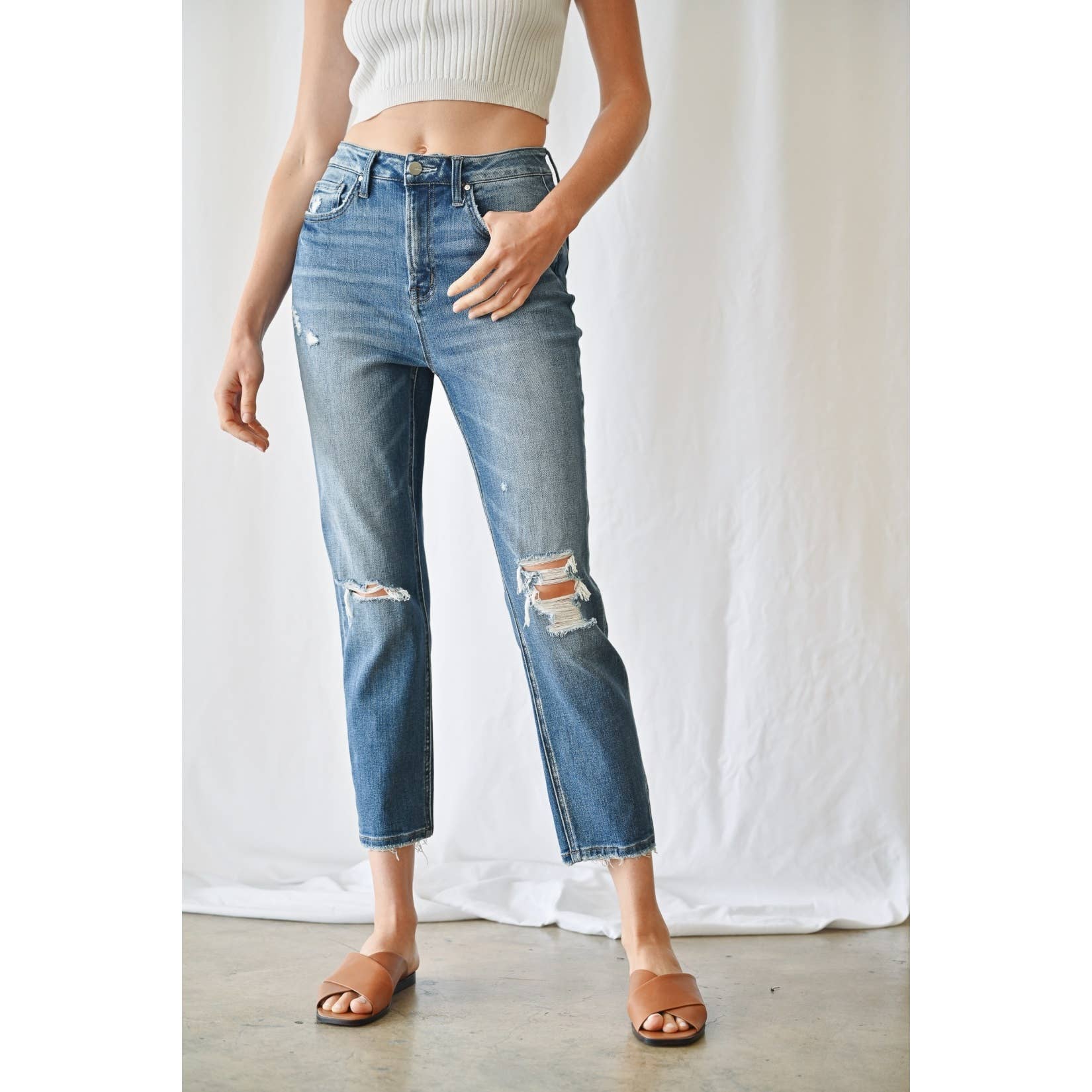 LISSNER STRETCH SUPER HIGH RISE MOM JEAN for wholesale on Faire3