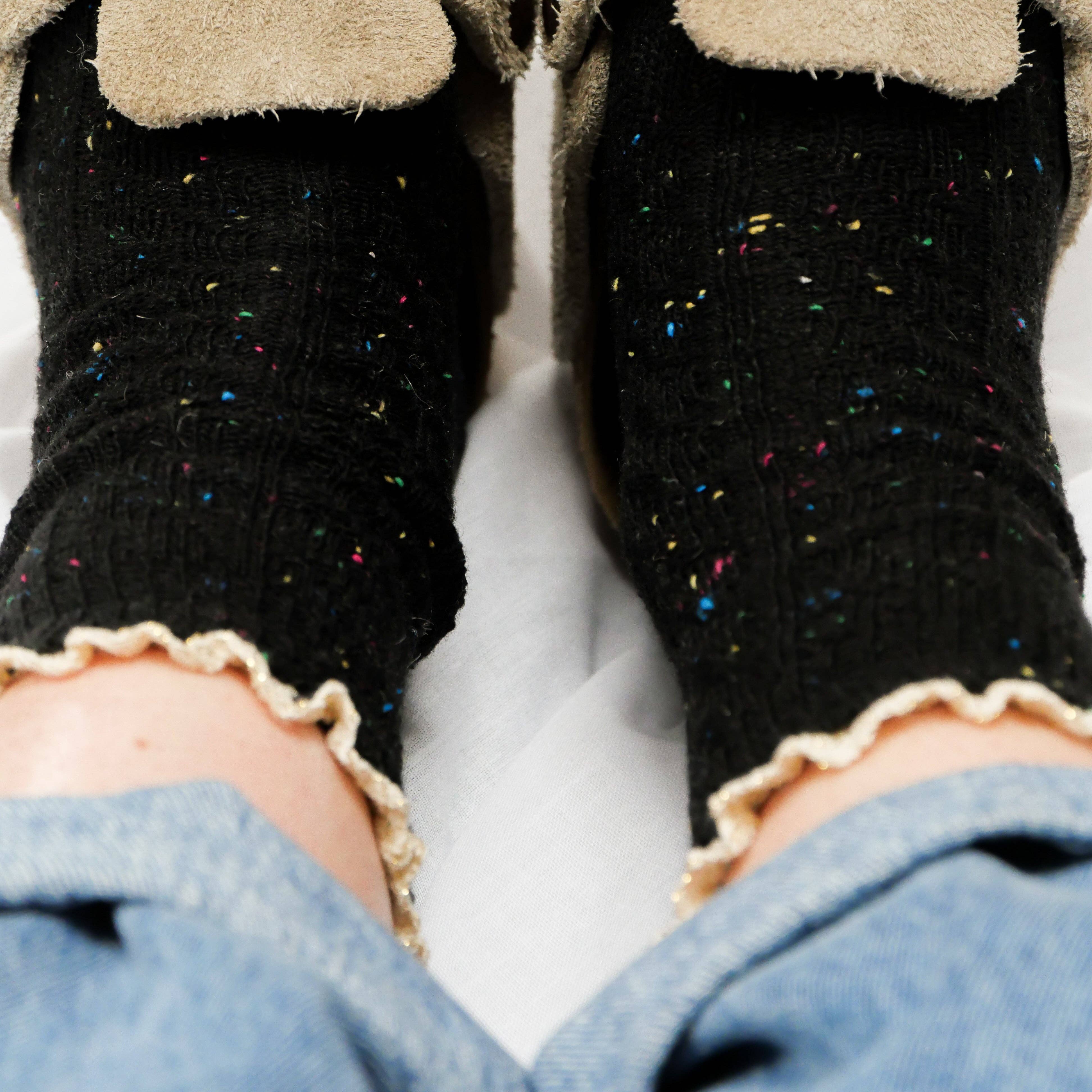 Gentil Coquelicot Paris - Wholesale Socks - Women's - Mottled gold macrame socks11