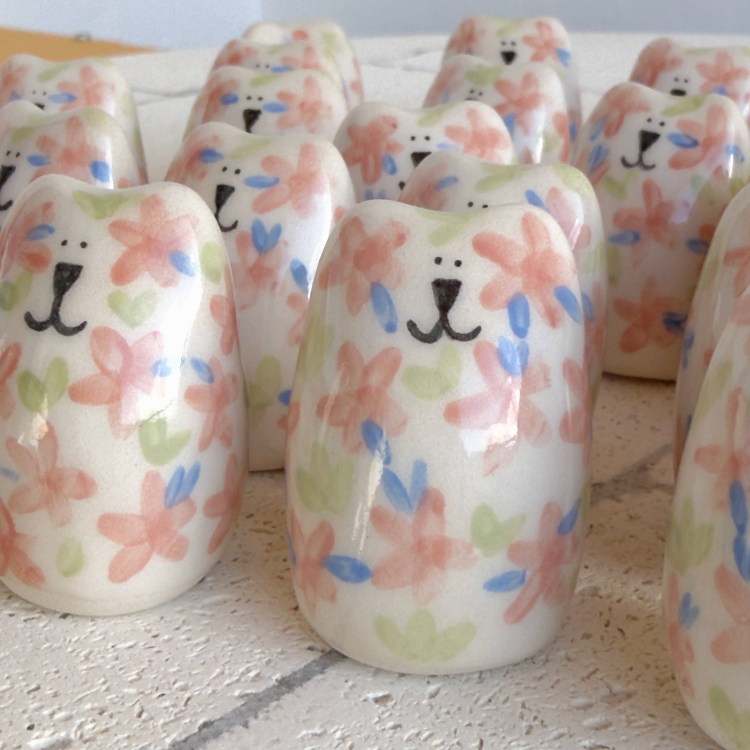 Picuru ceramicas - Wholesale Decorative Figurine - Amulet Little Bear protector of your inner garden, 5 languages5