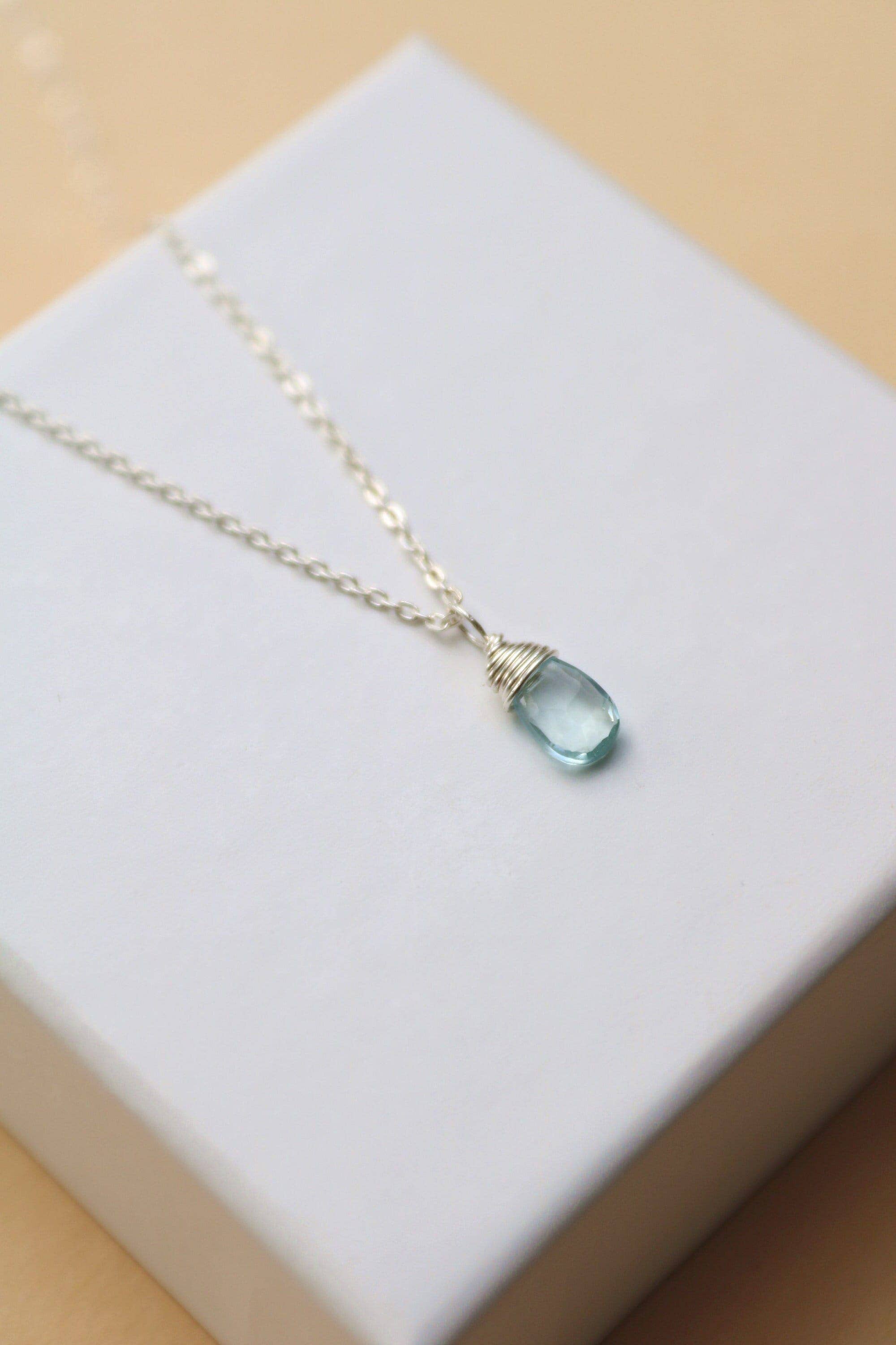 Positiva Jewelry – Großhandel Kette mit Anhänger/Charm – Silberkette mit Aquamarin Anhängern4