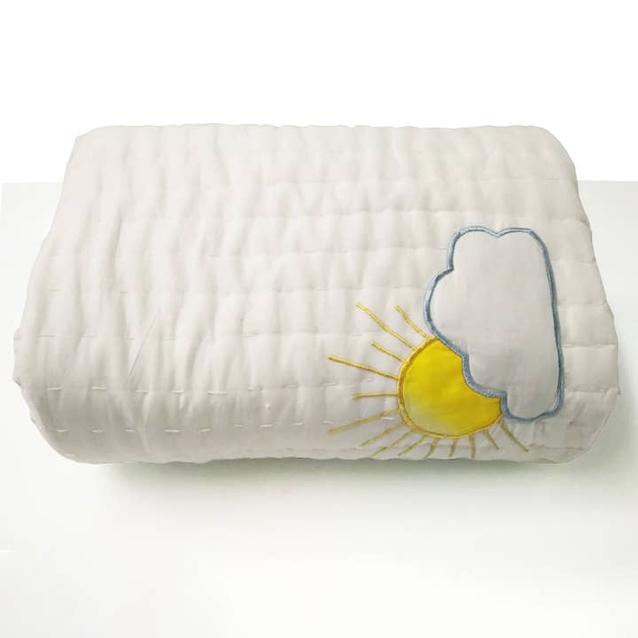 Handcrafted Clouds Rainbow Quilt for wholesale by Amore Beauté