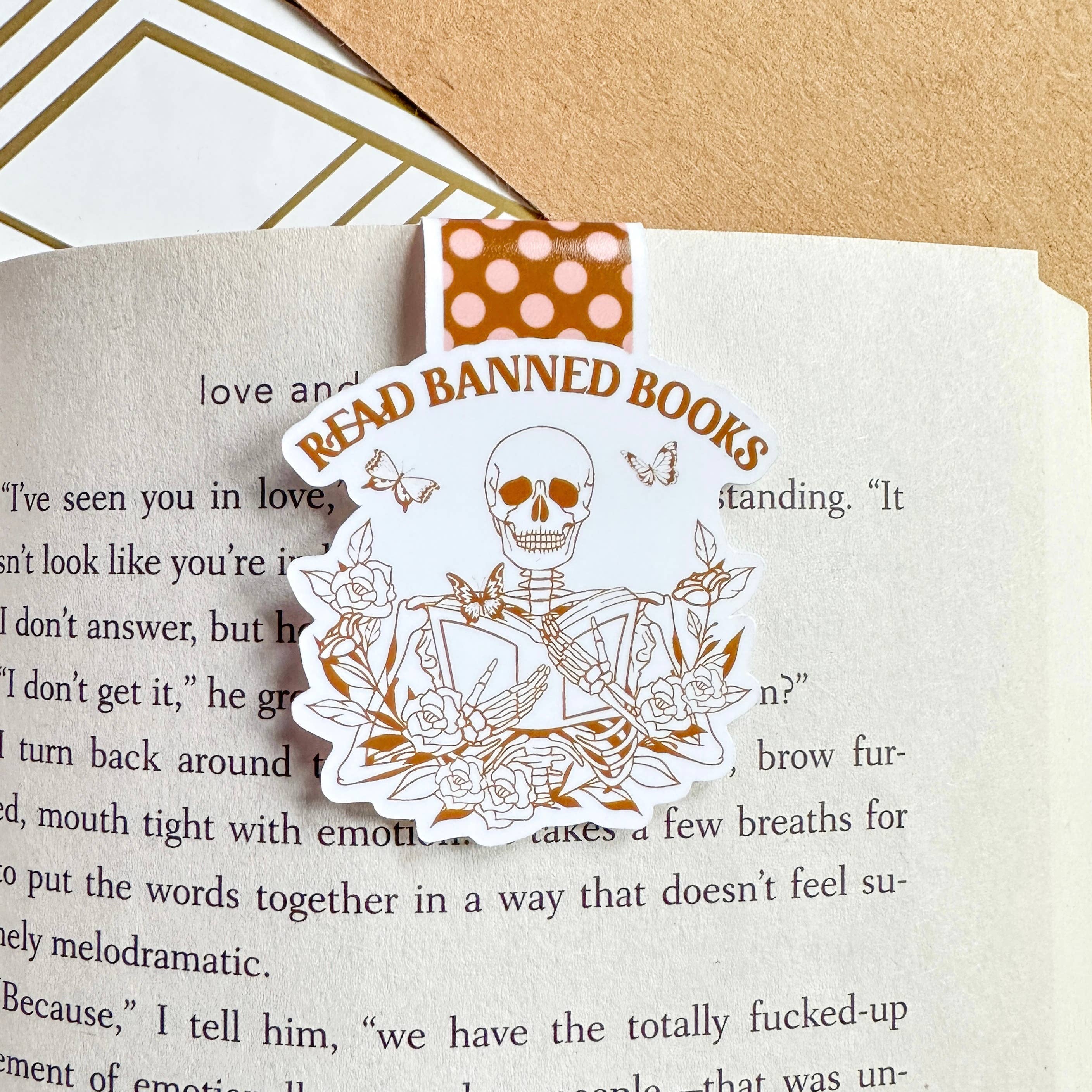 Created by Sav Co - Wholesale Bookmark - Read Banned Books Cute Magnetic Bookmark, Bookish, BookLover1