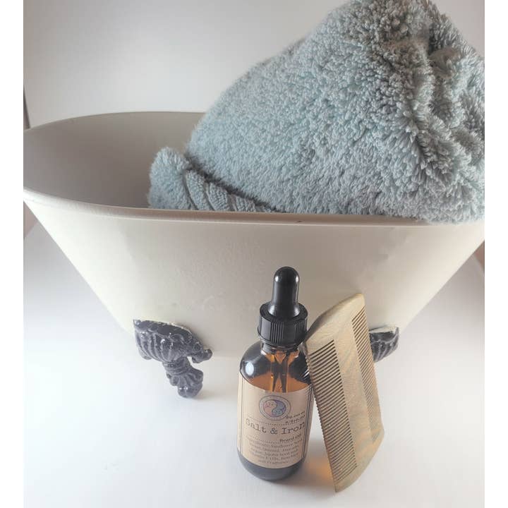 Salt and Iron - House Blend Scent for wholesale by Owls Roost Melts and More