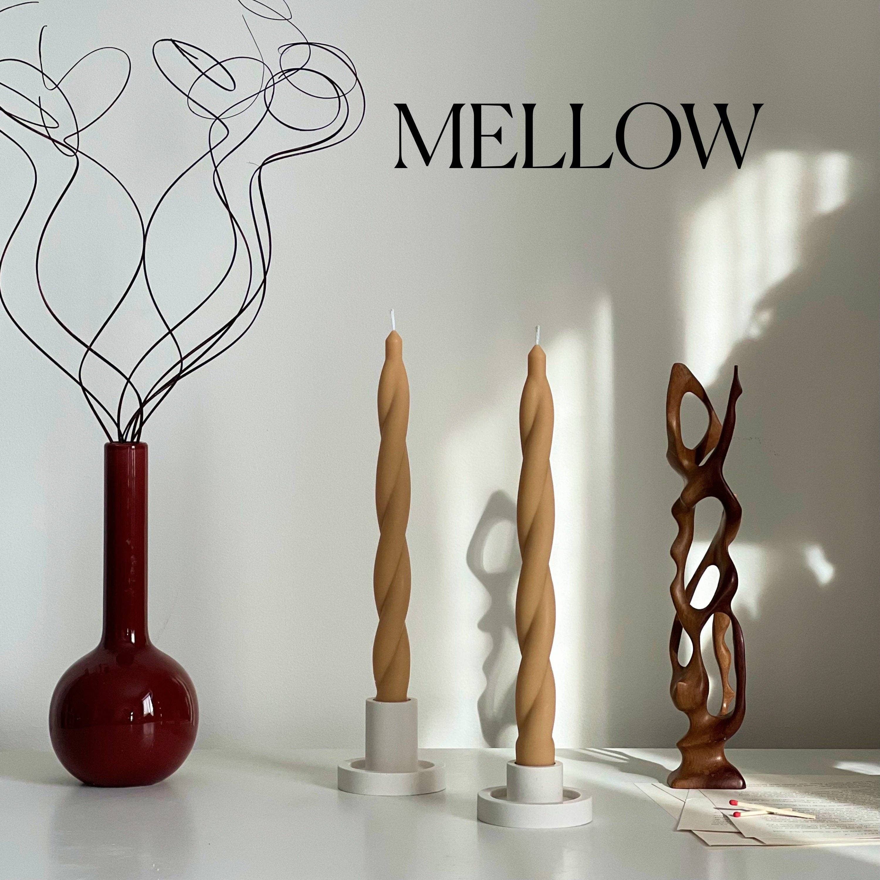 Estelle Studio – Großhandel Konische Kerze/Kerzenhalter – Hohe gedrehte Spitzkerze2