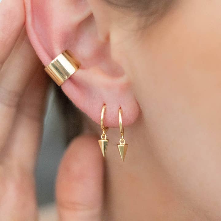 Tjock öra manschett (guld, Rose Gold, Silver, Gunmetal) för wholesale av The Curated Lobe