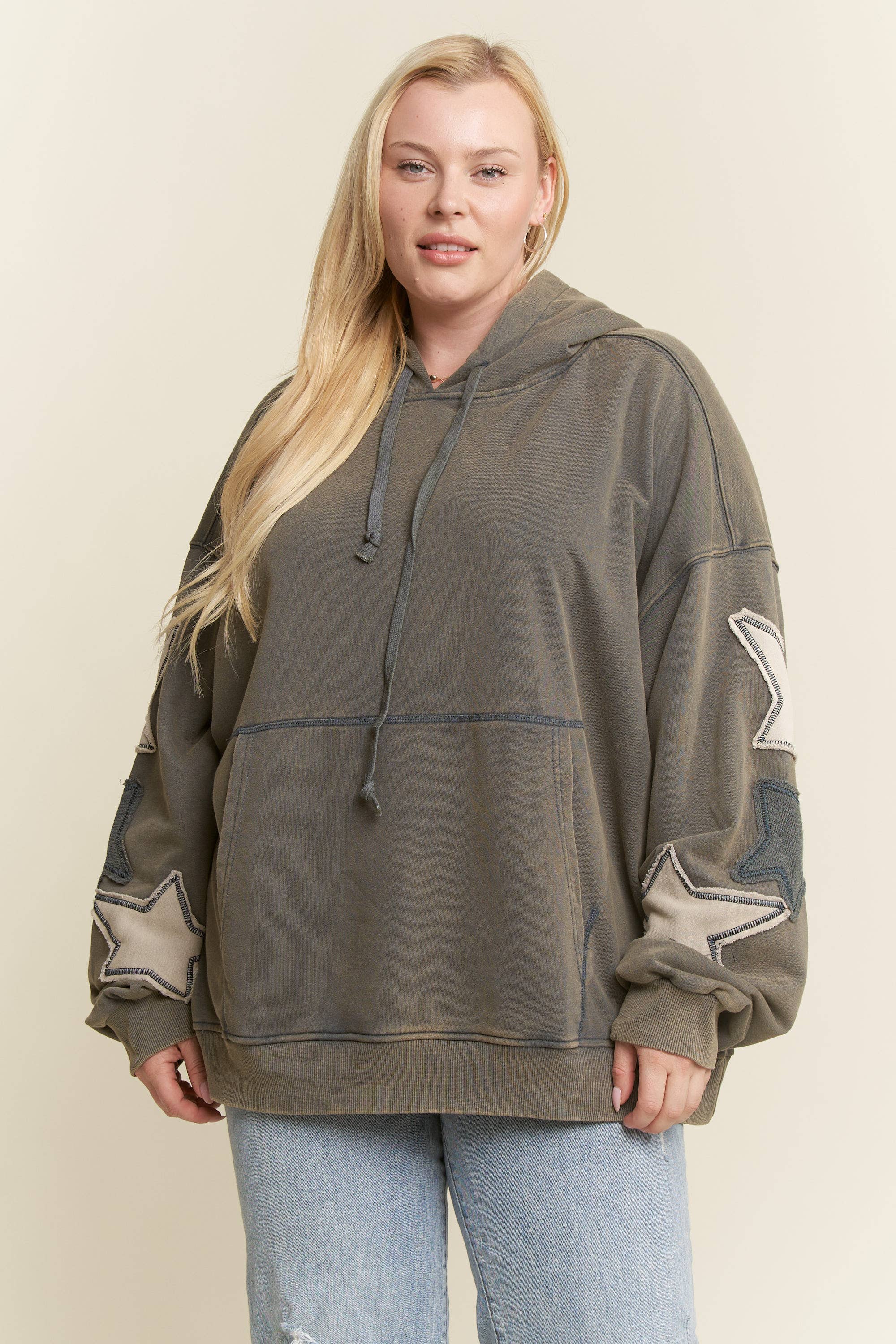 JADE BY JANE PLUS - Wholesale Hoodie - Dames - PLUS SIZE MINERAAL GEWASSEN LANGEMOUWEN STER GEPATCHTE HOODIE5