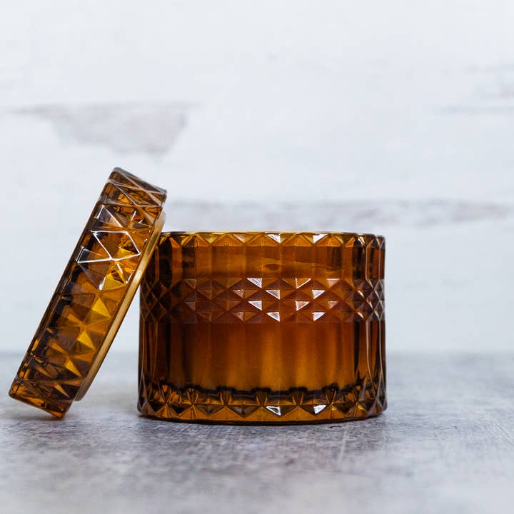 Beyond Bubbles - Wholesale Jar/Filled Candle - Mahogany Candle1