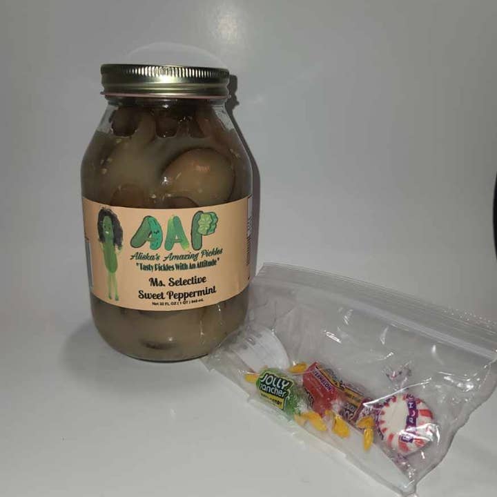 Cornichons à la menthe poivrée Ms. Selective pour la vente par Aliska's Amazing Pickles