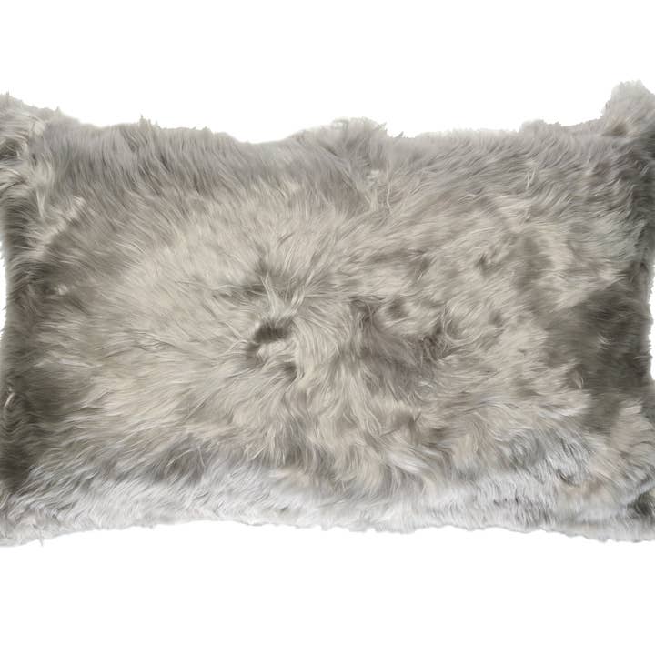 Suri Alpaca in kasseien voor wholesale door Aviva Stanoff Design