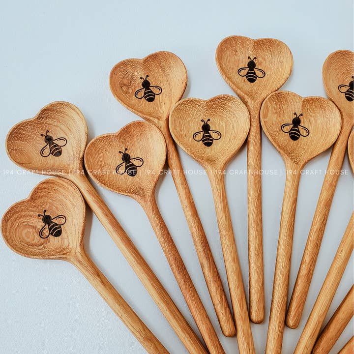 194 Craft House - Wholesale Kitchen Spoon - Bee Engraved Wooden Heart Spoon - Home Decor & Gifts3