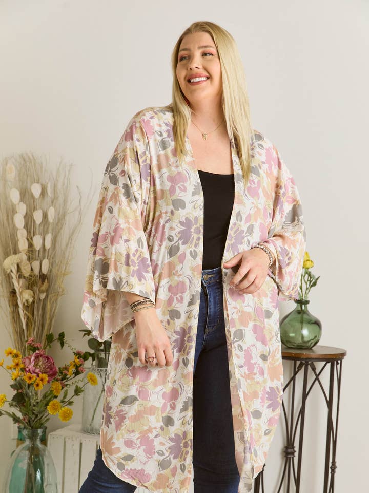 LJ16135X- PLUS SIZE FLORAL PRINT 3/4 SLEEVE KIMONO for wholesale by Madelyn
