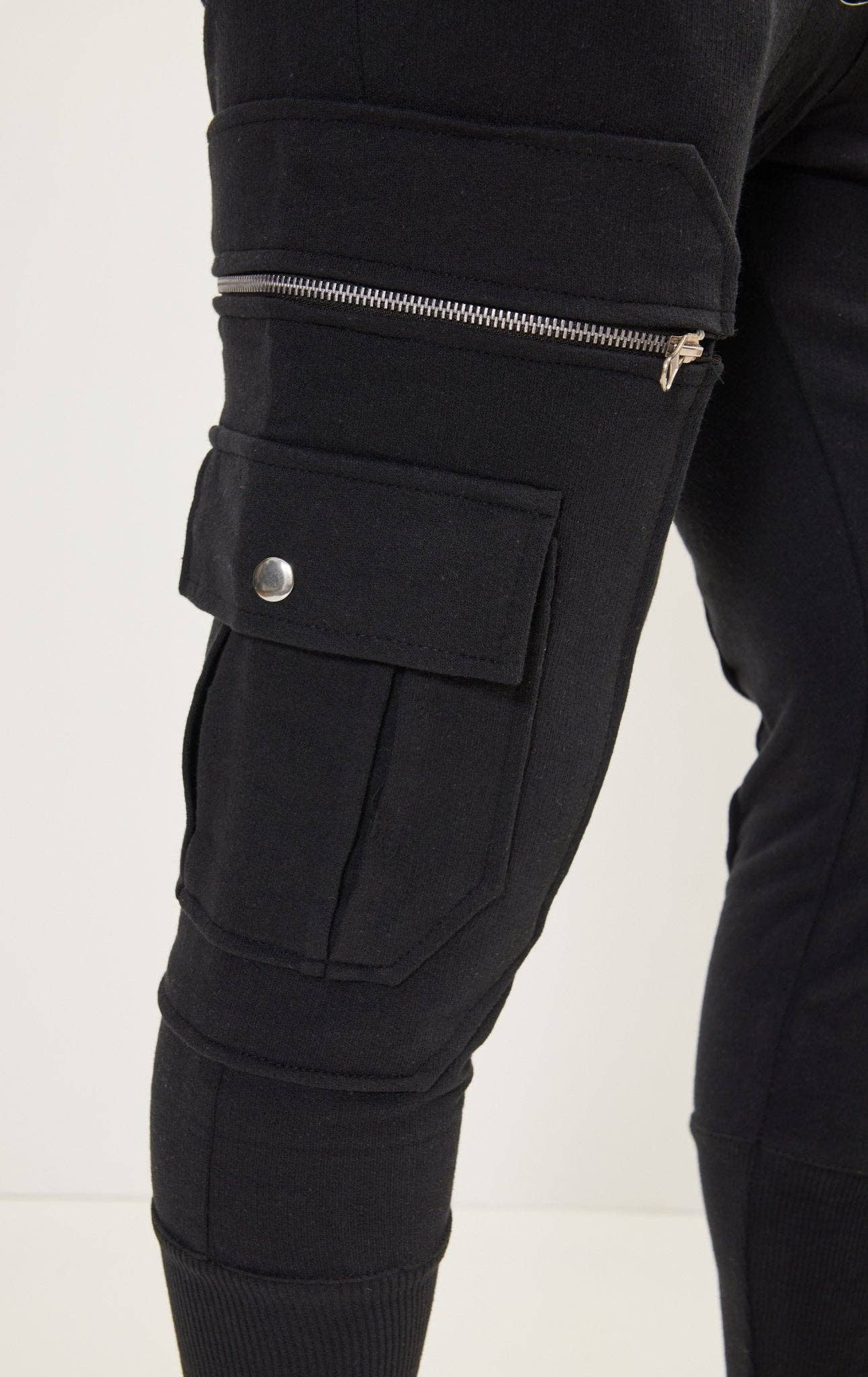 Men's Destination Jogger - Black for wholesale on Faire8