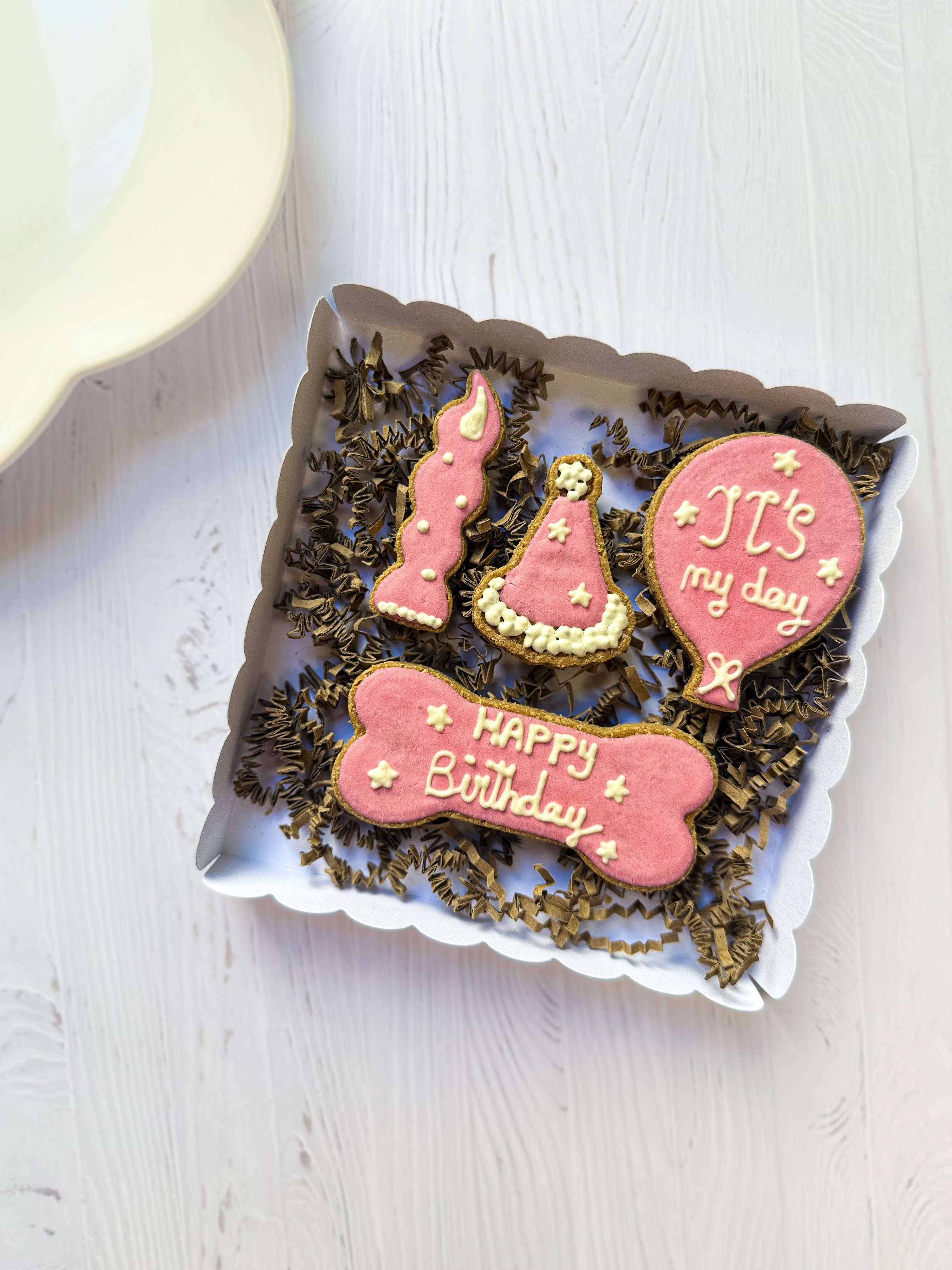 En tête a truffe - Wholesale Hondenkoekjes - Hond - Verjaardagsbox voor Honden – 4 Ambachtelijke IJskoekjes3