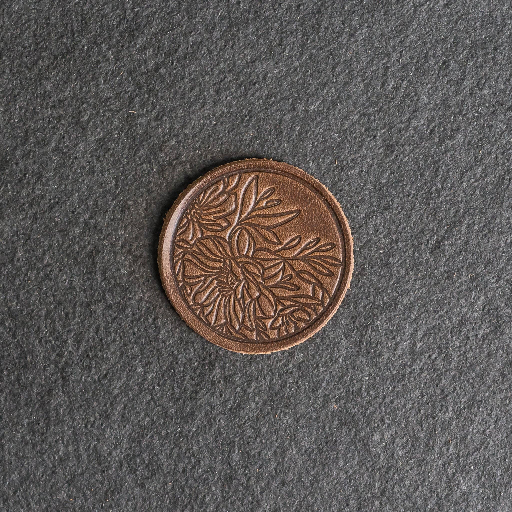 Ox & Pine - Vendita all'ingrosso Toppe - Toppe in Pelle Floreale con Chiusura a Strappo Opzionale - Cerchio9