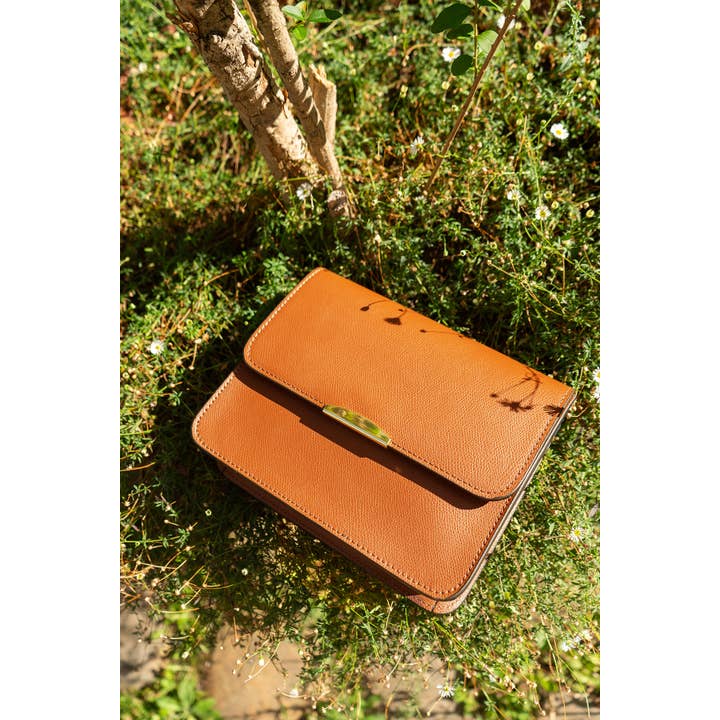 Cherry Paris - Wholesale Messenger Bag - Women's - MANUELA PALMELLATO Bag - 418621