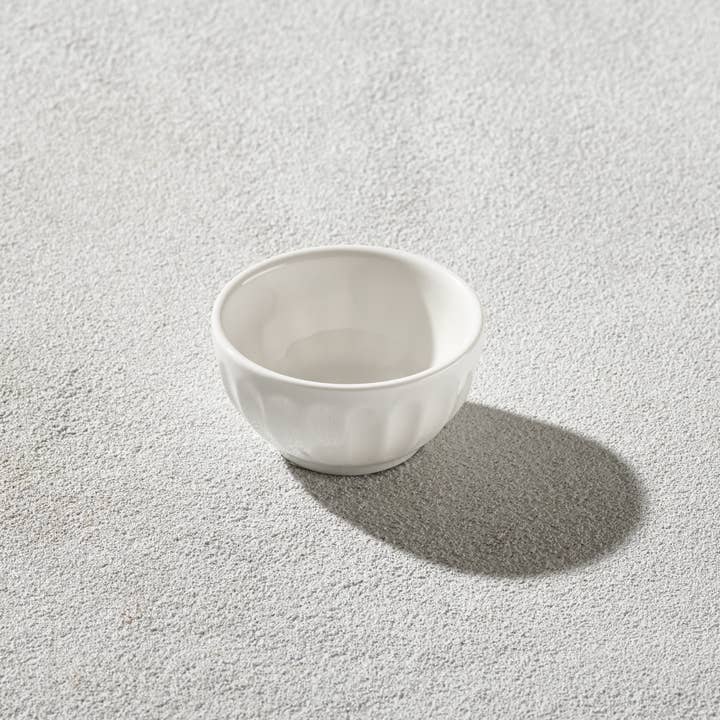 Vikko Lightning - Mini Round Appetizer Bowl, White for wholesale by Kadra Kitchenware